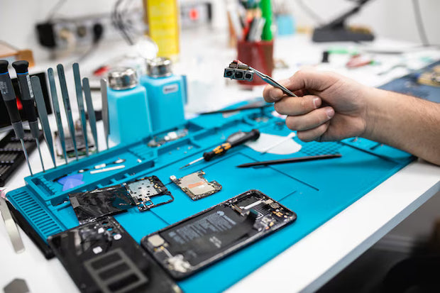 Reparaciones de Teléfonos y Tablets.